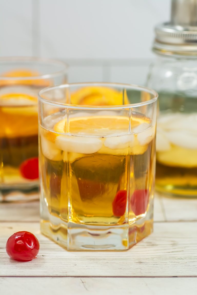 Old Fashioned Cocktail Drink