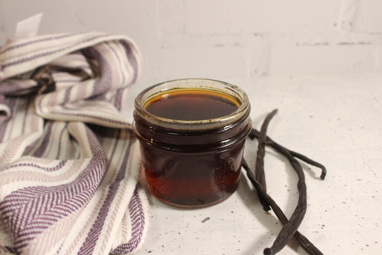 Homemade Vanilla Extract