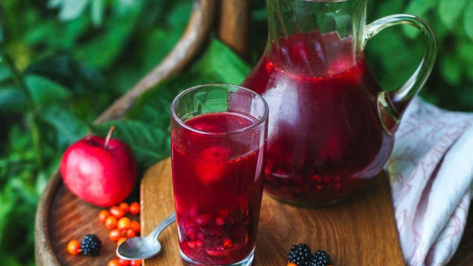 9 Sweet Treats You Can Make with Backyard Mulberries