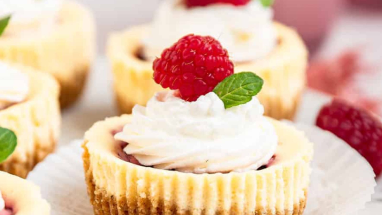 12 Must-Try Raspberry Desserts for Every Sweet Tooth