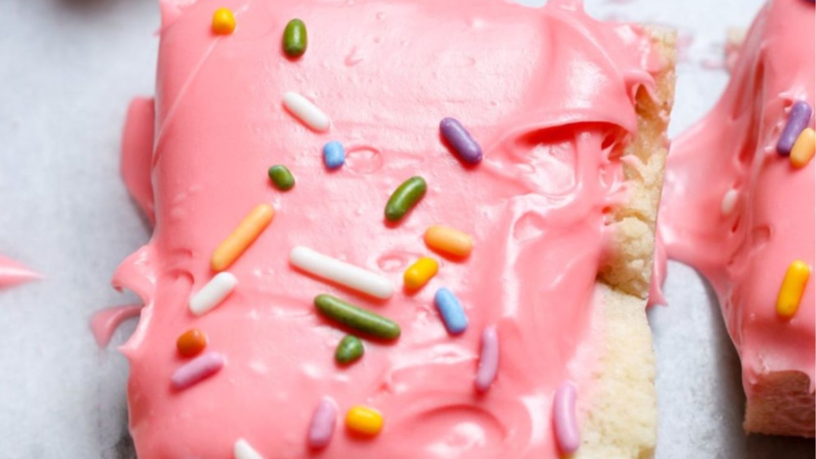 12 Sweet and Chewy Cookie Bars to Make at Home