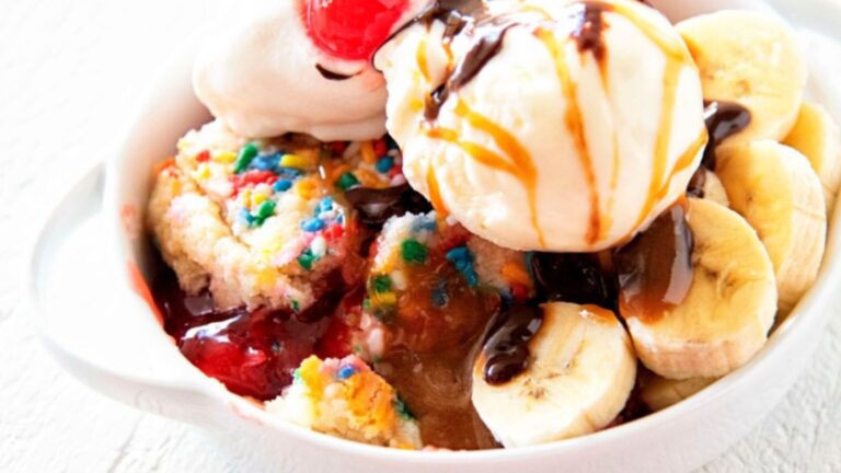 13 Dump Cake Recipes That Are Big on Flavor and Low on Effort