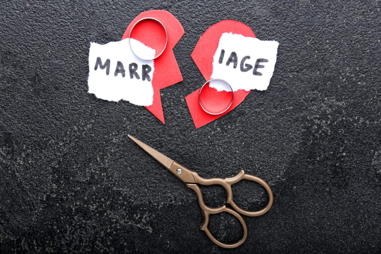 10 Alarming Reasons Age Gap Love Ends