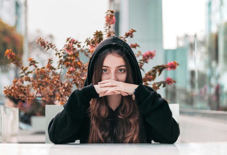 10 Cheap Habits That Make You Look Miserable 