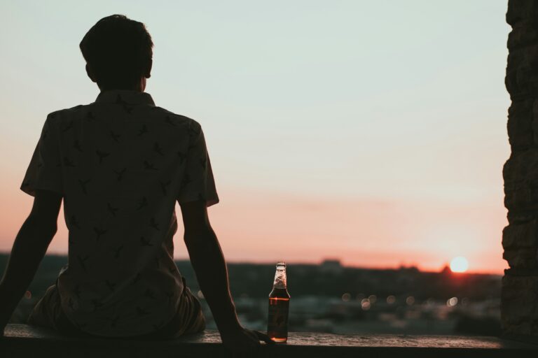 8 Ways Mindless Drinking Is Quietly Sabotaging Your Life