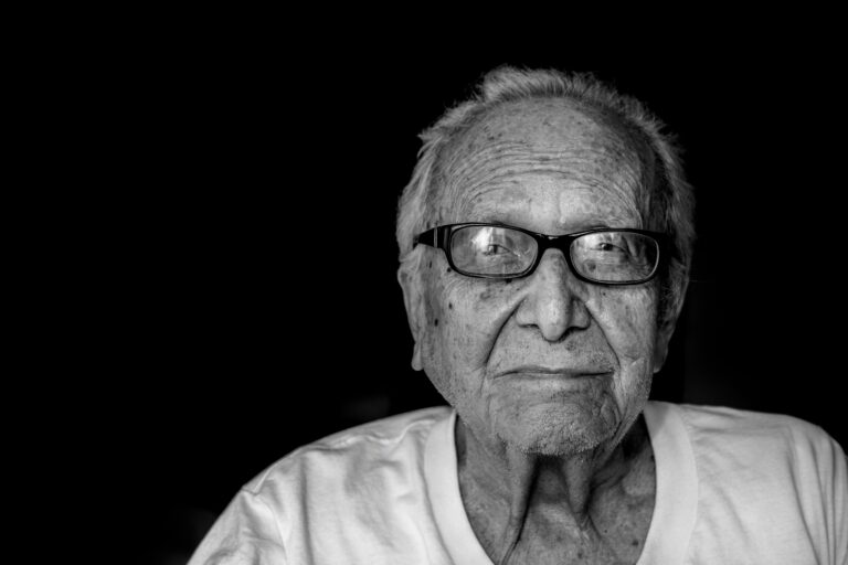 8 Disturbing Ways Aging Changes Everything About Everyday Life