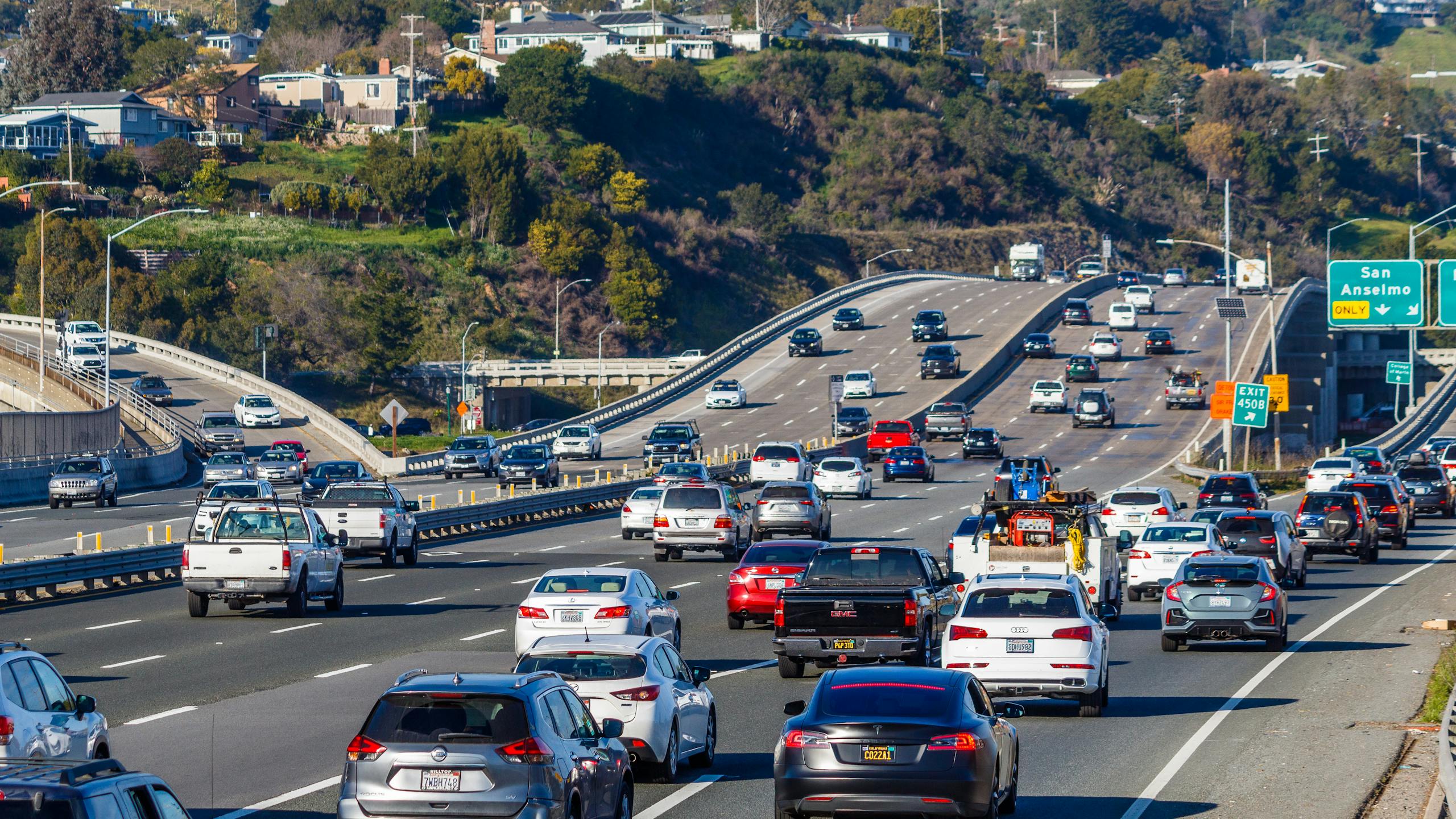 Highway with dense traffic near San Anselmo, showcasing a busy transportation system.