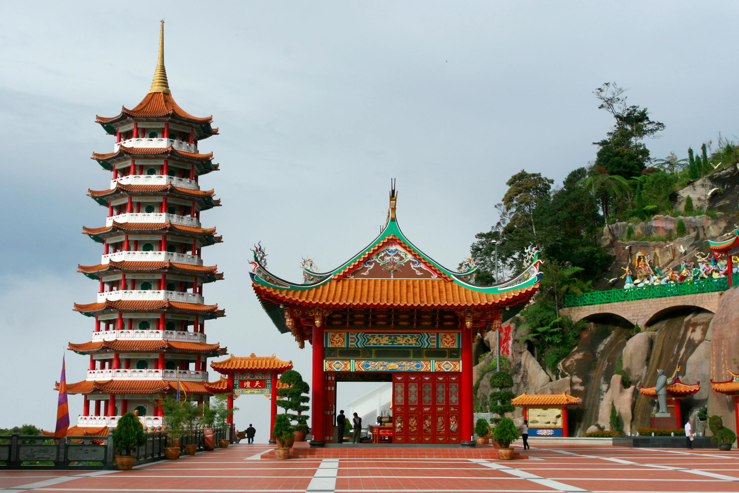Vibrant Chinese architecture of Chin Swee Caves Temple in Genting Highlands, Malaysia. Iconic pagoda and gate.