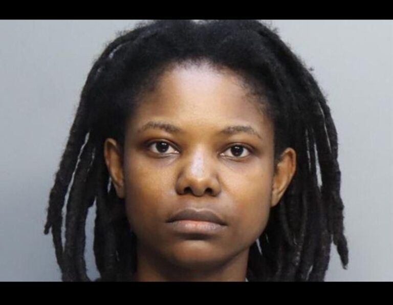 Mother Accused of Forcing Child to Eat Garbage While Food Was Reserved for Guests 