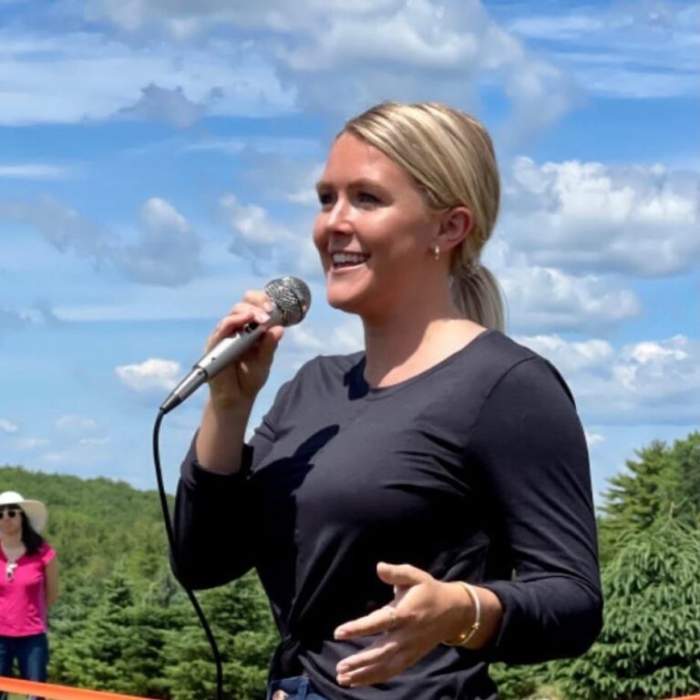 Karoline Leavitt’s Supporters Crown Her the Best White House Press Secretary, but Poll Needs Context