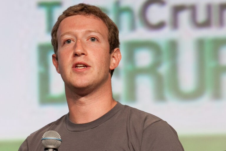 Mark Zuckerberg’s Superyacht Was Nearby When Alaska Boat Needed Help. The Real Story Behind the Rescue Debate 