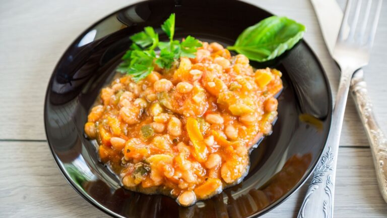 7 Reasons to Try This Make-Ahead Zucchini–White Bean Salad
