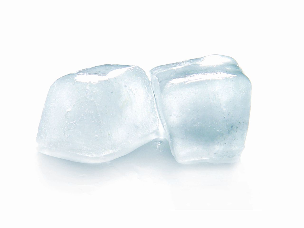 /two-ice-cubes