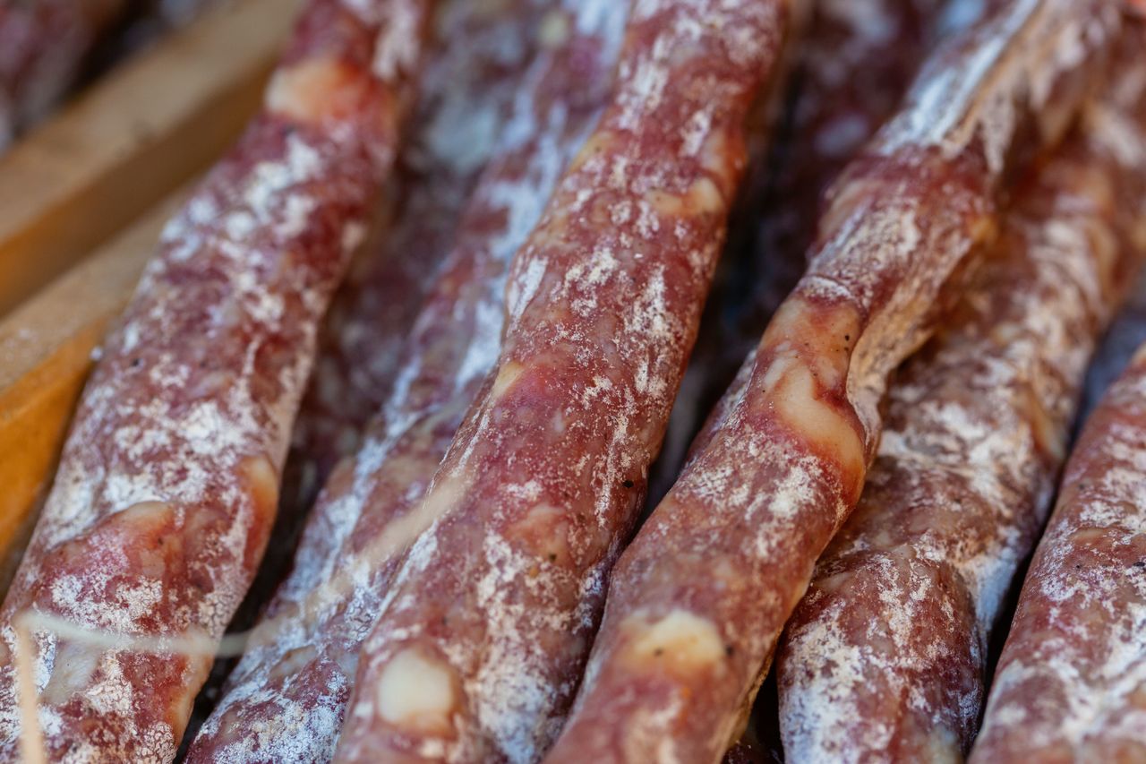 close-up-shot-of-suasages-