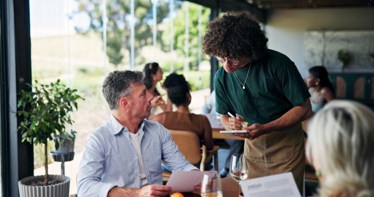 7 things you say when seated that servers say predict a bad tip